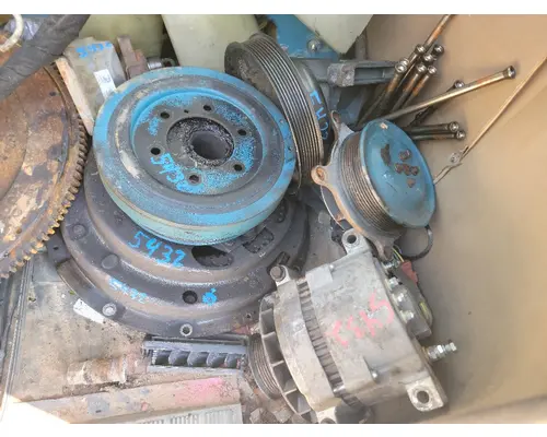 INTERNATIONAL 7300 Alternator