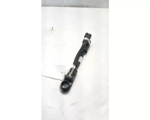 INTERNATIONAL 7300 Battery
