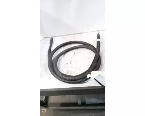INTERNATIONAL 7300 Battery