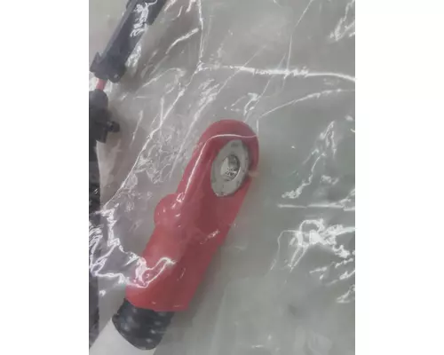 INTERNATIONAL 7300 Battery
