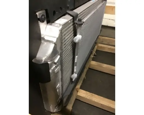 INTERNATIONAL 7300 Cooling Assy. (Rad., Cond., ATAAC)