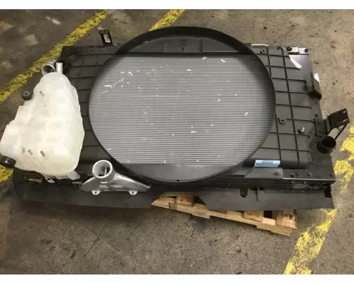 INTERNATIONAL 7300 Cooling Assy. (Rad., Cond., ATAAC)