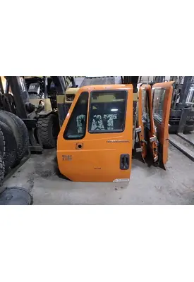 INTERNATIONAL 7300 Door Assembly, Front