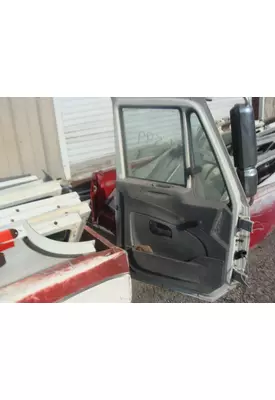 INTERNATIONAL 7300 Door Assembly, Front