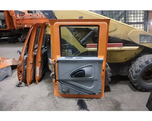 INTERNATIONAL 7300 Door Assembly, Rear or Back