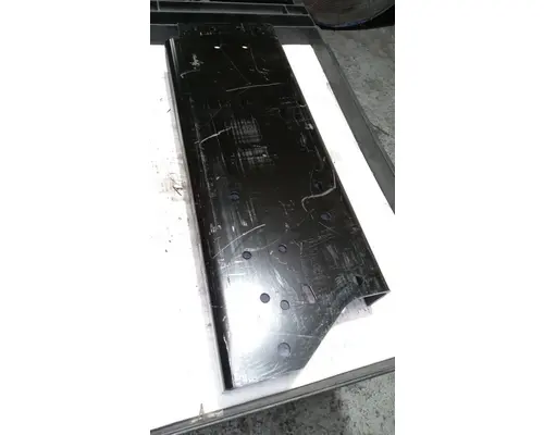 INTERNATIONAL 7300 Exterior Miscellaneous Parts