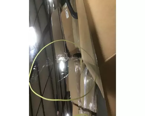 INTERNATIONAL 7300 Grille Surround