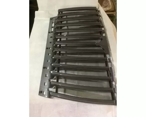 INTERNATIONAL 7300 Grille