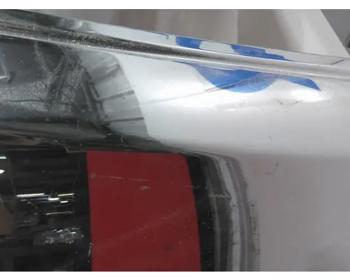 INTERNATIONAL 7300 Grille