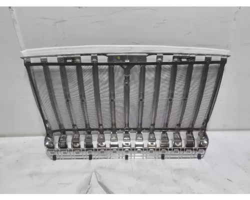 INTERNATIONAL 7300 Grille