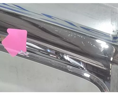 INTERNATIONAL 7300 Grille