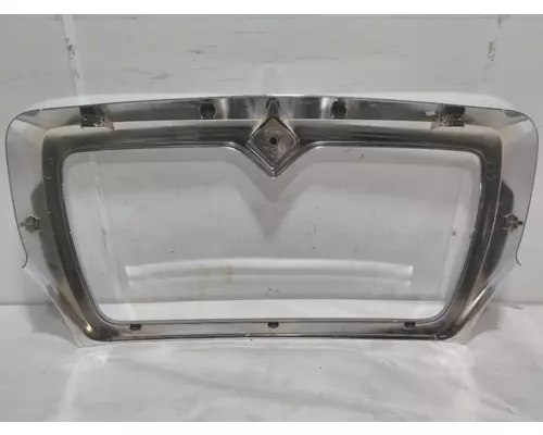 INTERNATIONAL 7300 Grille