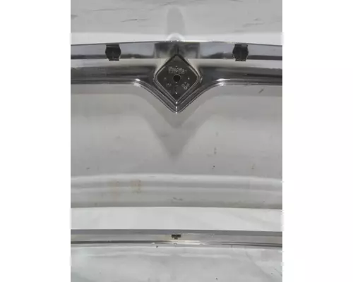 INTERNATIONAL 7300 Grille