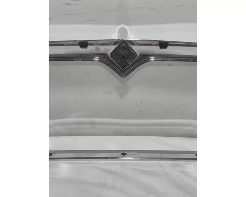 INTERNATIONAL 7300 Grille