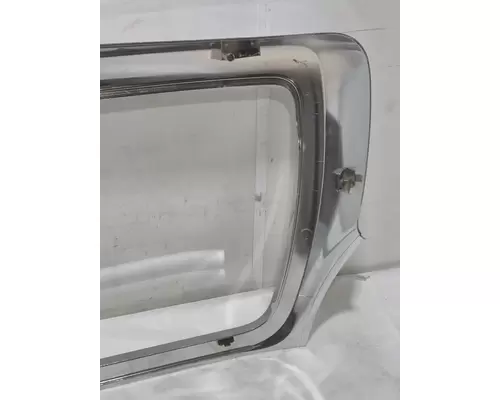 INTERNATIONAL 7300 Grille