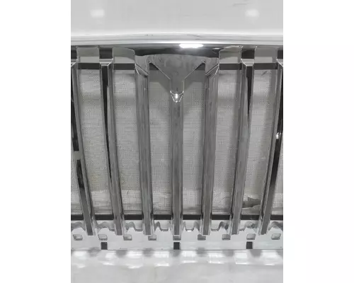 INTERNATIONAL 7300 Grille