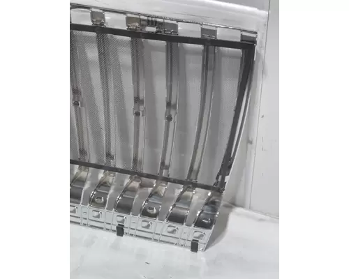 INTERNATIONAL 7300 Grille