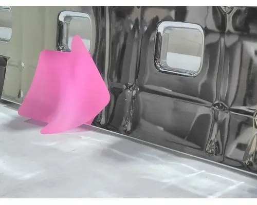 INTERNATIONAL 7300 Grille