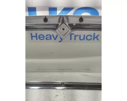 INTERNATIONAL 7300 Grille