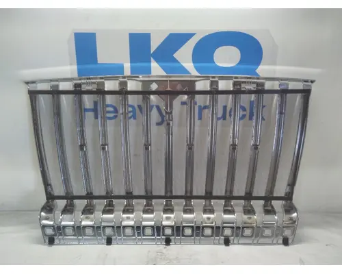 INTERNATIONAL 7300 Grille