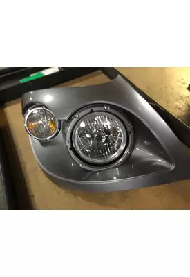 INTERNATIONAL 7300 Headlamp Assembly