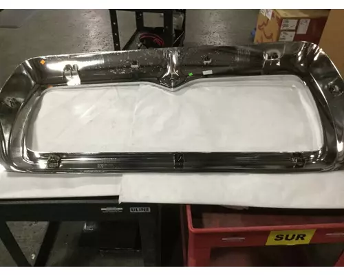 INTERNATIONAL 7300 Miscellaneous Parts