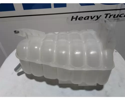 INTERNATIONAL 7300 Radiator Overflow Bottle