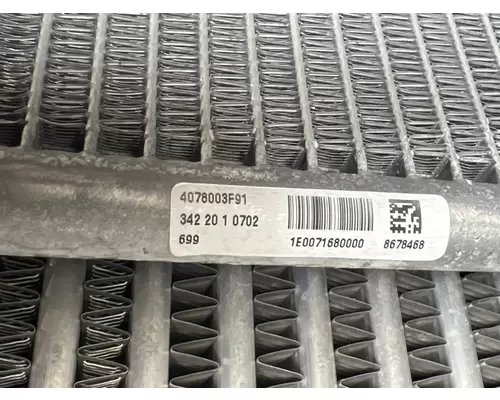 INTERNATIONAL 7300 Radiator