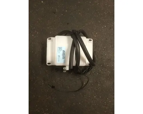 INTERNATIONAL 7300 Windshield Washer Reservoir