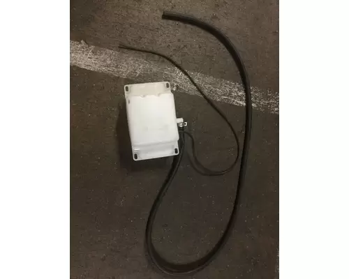 INTERNATIONAL 7300 Windshield Washer Reservoir