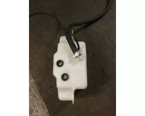 INTERNATIONAL 7300 Windshield Washer Reservoir
