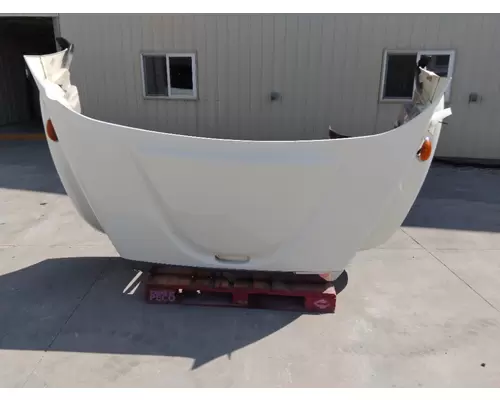 INTERNATIONAL 7400 2002-2008 HOOD