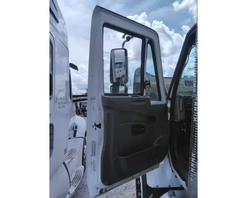 INTERNATIONAL 7400 2002-2018 DOOR ASSEMBLY, FRONT