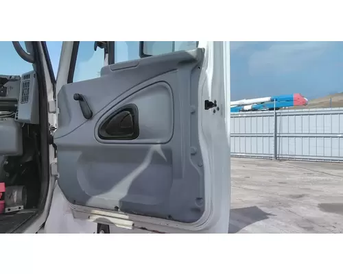 INTERNATIONAL 7400 2002-2018 DOOR ASSEMBLY, FRONT