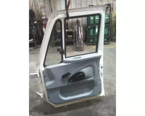 INTERNATIONAL 7400 2002-2018 DOOR ASSEMBLY, FRONT