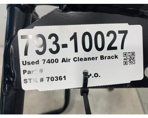 INTERNATIONAL 7400 Air Cleaner Bracket