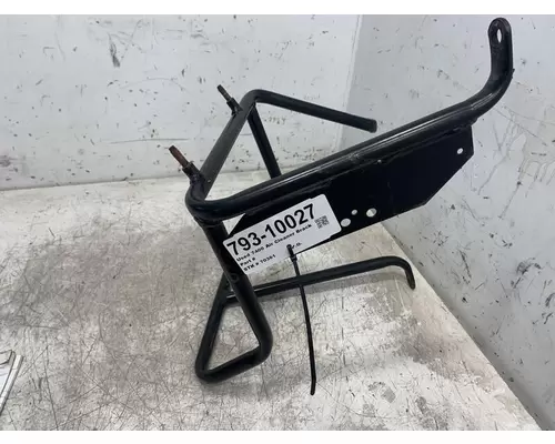 INTERNATIONAL 7400 Air Cleaner