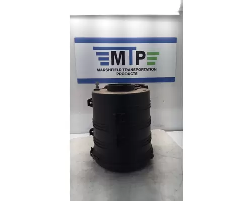 INTERNATIONAL 7400 Air Cleaner