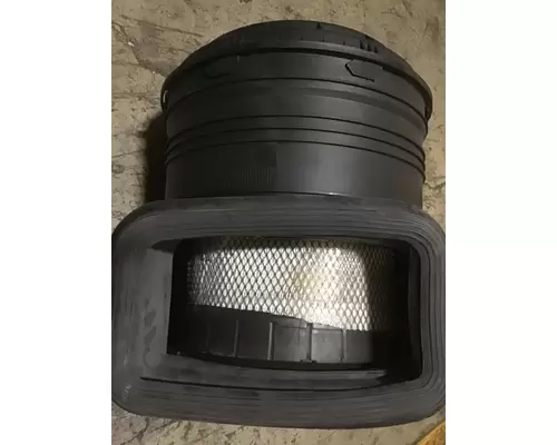 INTERNATIONAL 7400 Air Cleaner