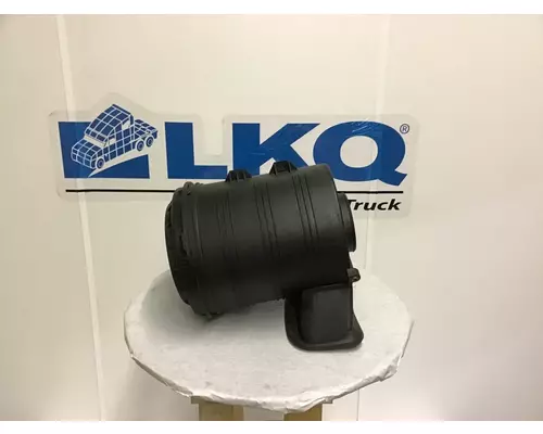 INTERNATIONAL 7400 Air Cleaner