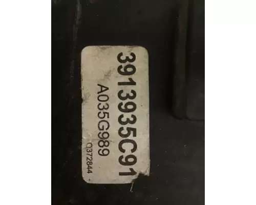INTERNATIONAL 7400 Air Cleaner