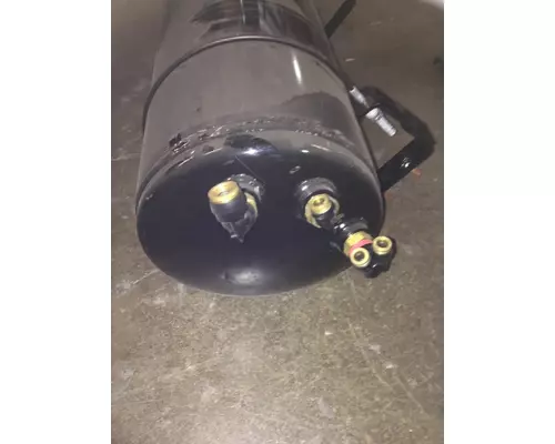 INTERNATIONAL 7400 Air Tank