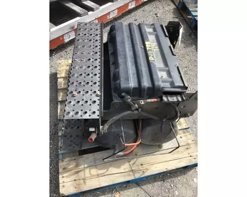 INTERNATIONAL 7400 Battery Box