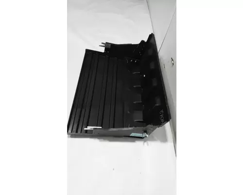 INTERNATIONAL 7400 Battery Box