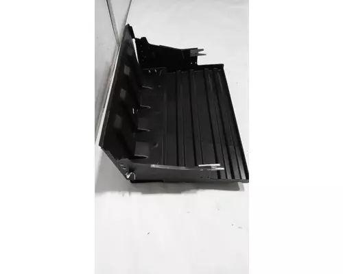 INTERNATIONAL 7400 Battery Box