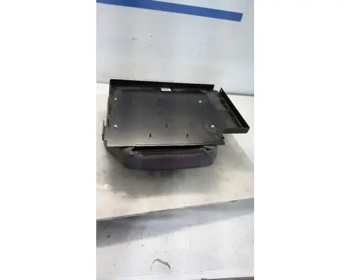 INTERNATIONAL 7400 Battery Box