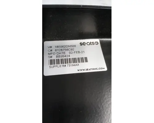 INTERNATIONAL 7400 Battery Box