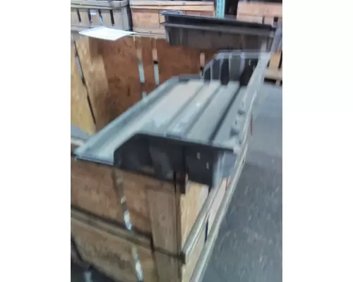 INTERNATIONAL 7400 Battery Box