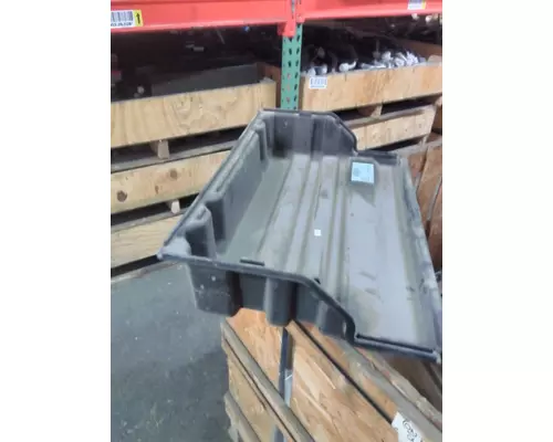 INTERNATIONAL 7400 Battery Box