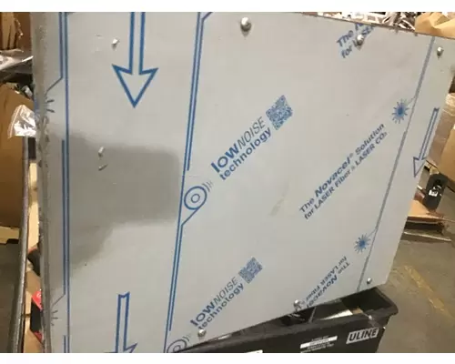 INTERNATIONAL 7400 Battery Box